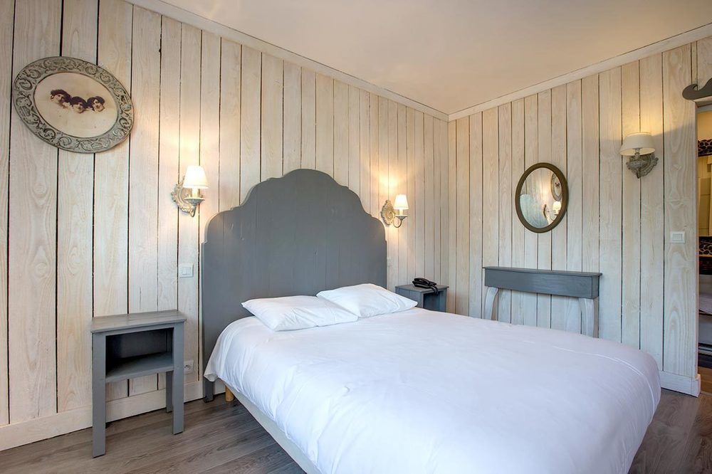 Hotel-Restaurant "La Gremelle" Ladoix-Serrigny Bagian luar foto