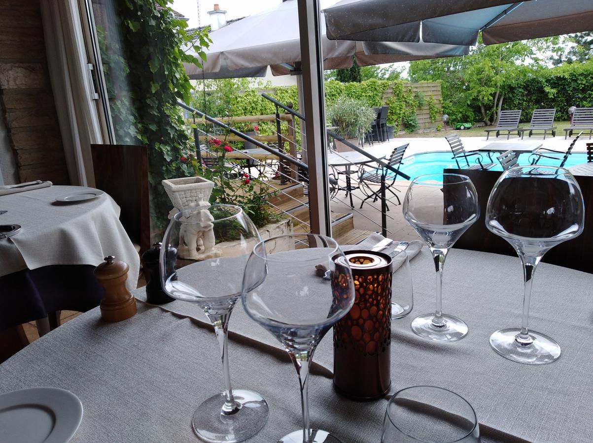 Hotel-Restaurant "La Gremelle" Ladoix-Serrigny Bagian luar foto